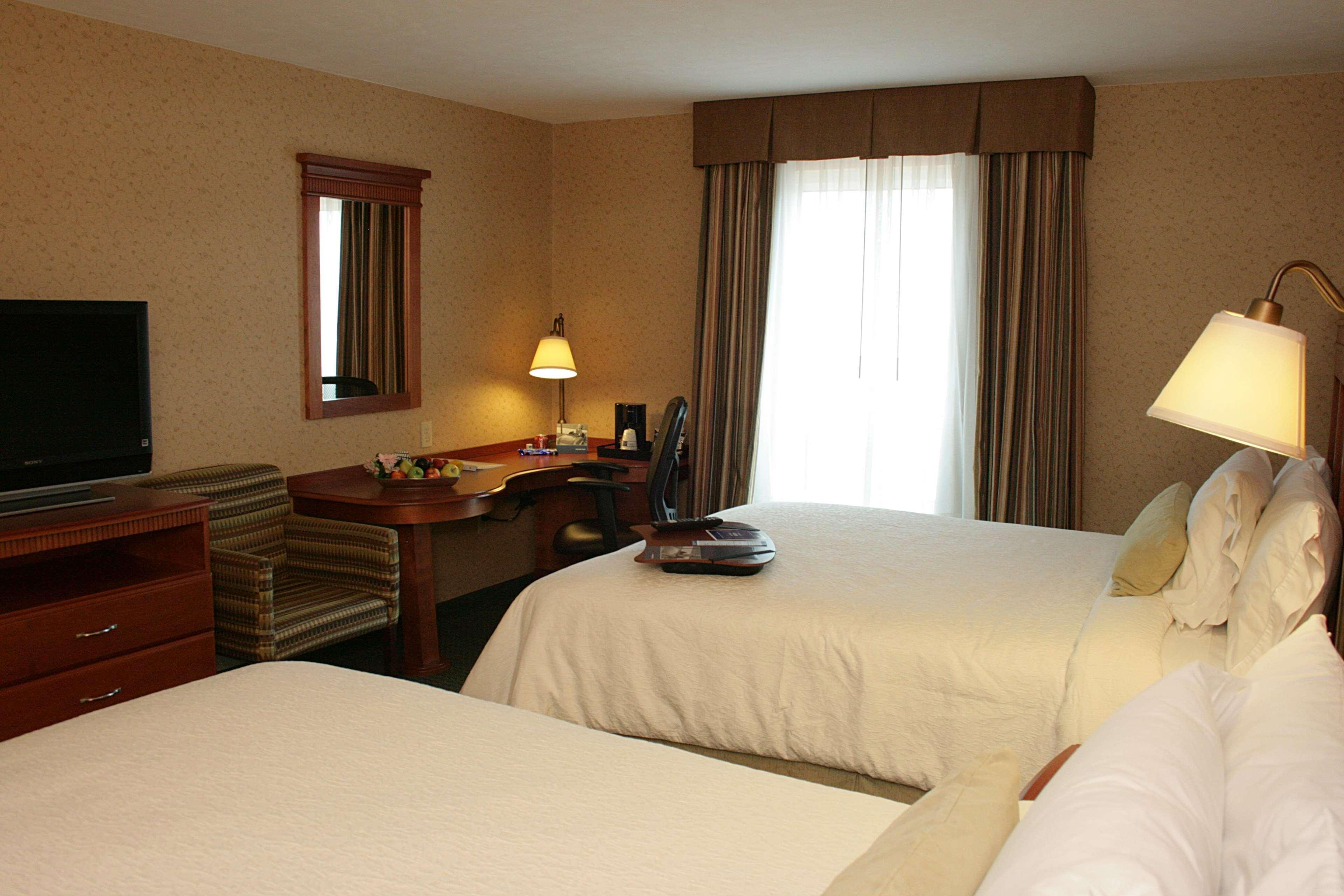 Hampton Inn by Hilton Guadalajara-Aeropuerto Las Pintas Bagian luar foto